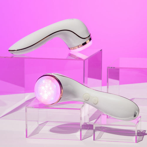 How are Red and Blue Light Therapy Devices Different?